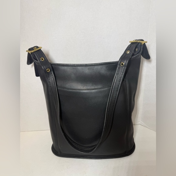 COACH Legacy 9060 Duffle Black Shoulder Vintage